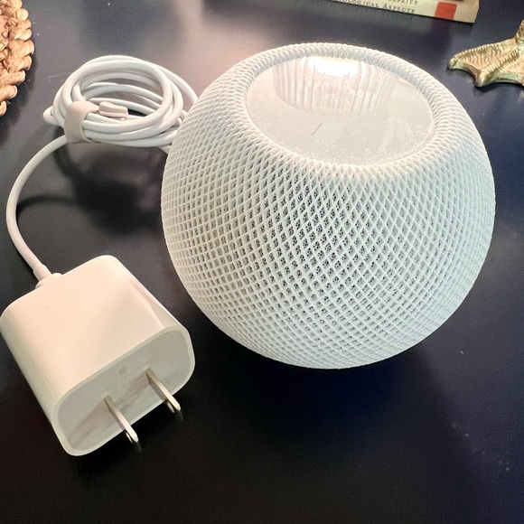 Apple HomePod Mini - Picture 2 of 5
